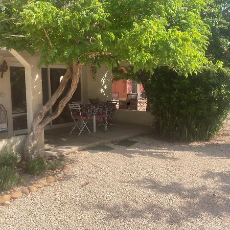 Ferienwohnung Chez Zabou Carpentras Exterior foto